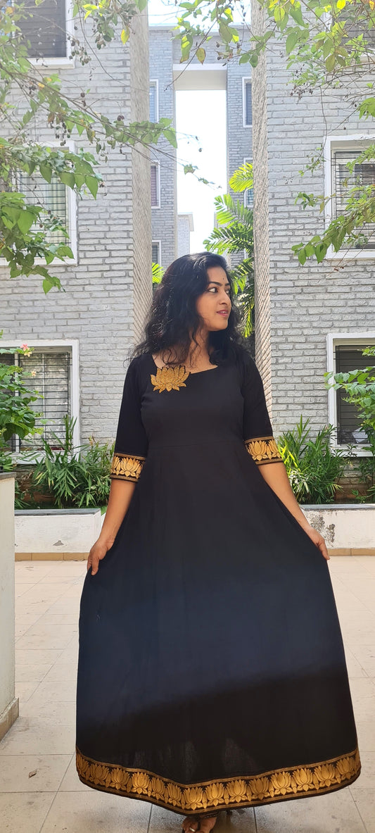 Lotus Bloom: Elegant Black Cotton Frock