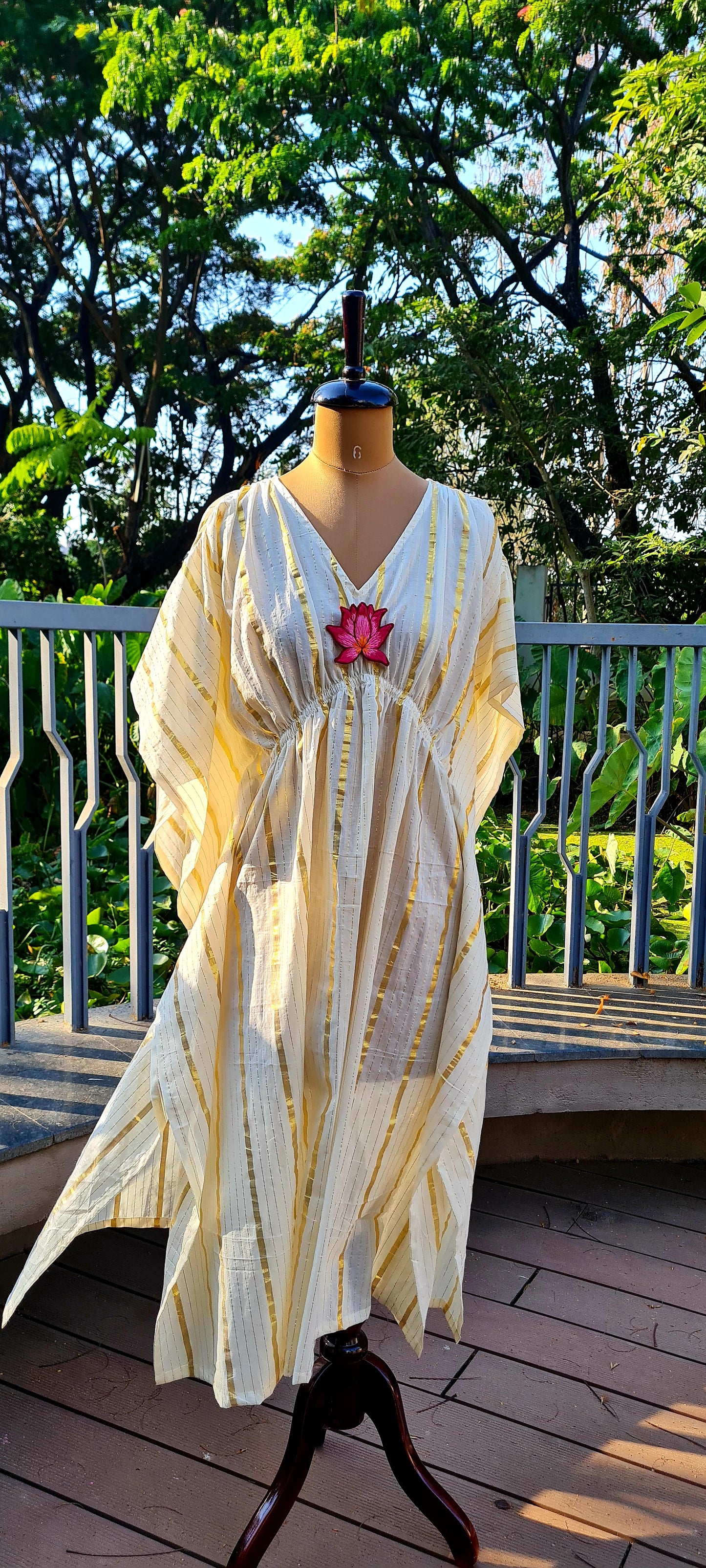 Golden Horizon: Offwhite Cotton Kaftan with Hand Embroidered Brooch