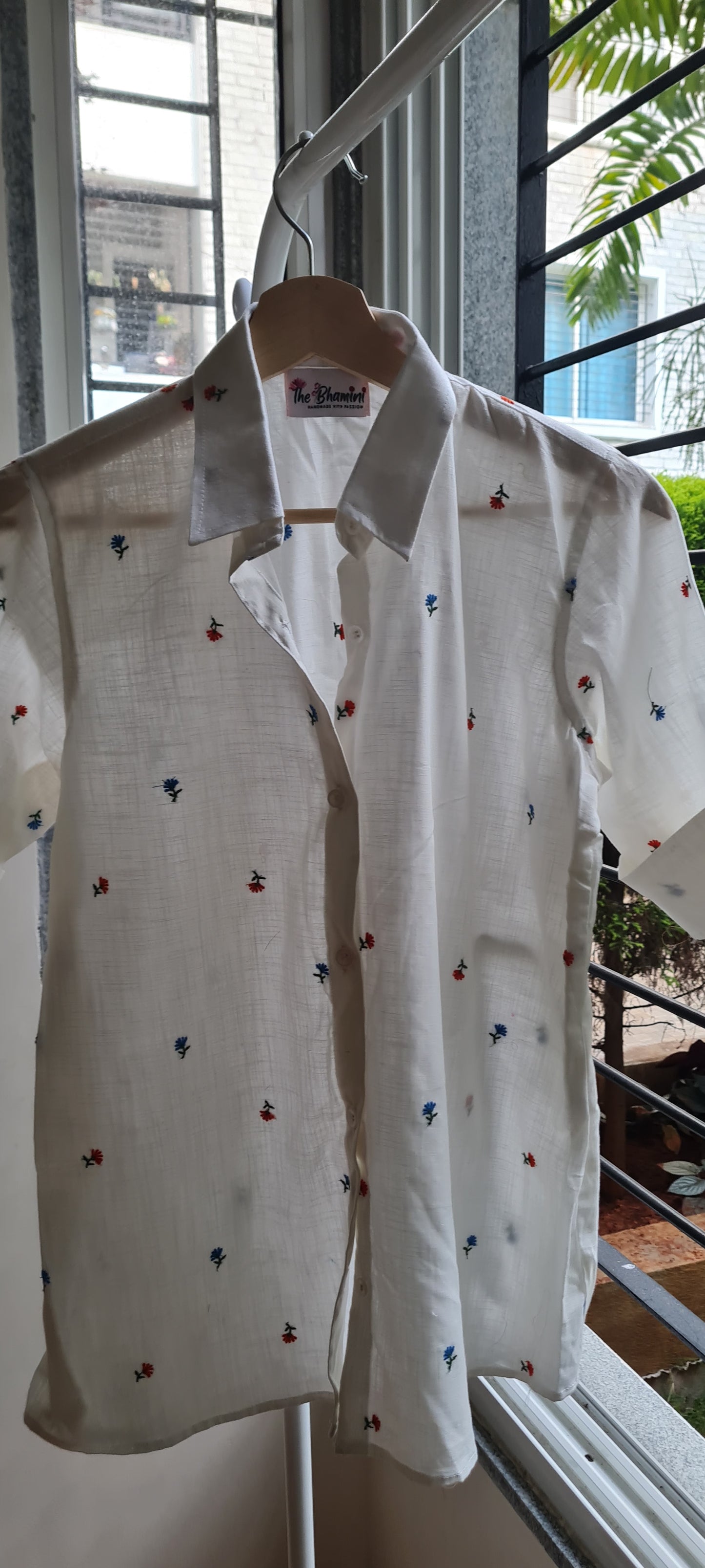 Embroidery Cotton Shirt