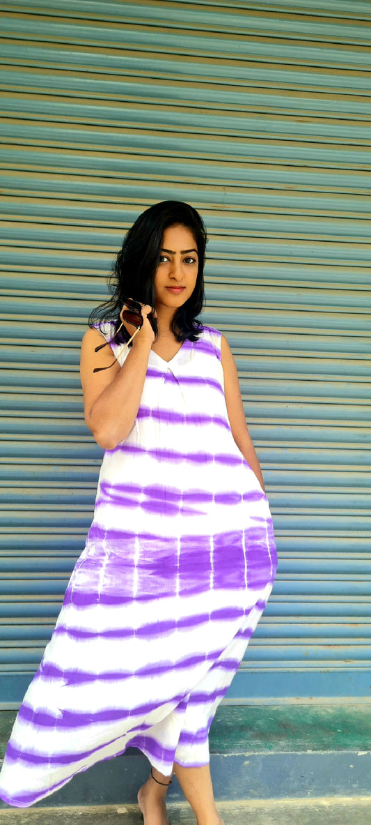 Elegant Purple and White Tie-Dye Mul Cotton Flowy Long Top with Pockets